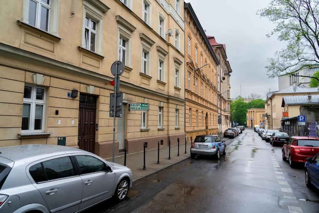Апартаменты Asnyka Old Town Краков Экстерьер фото